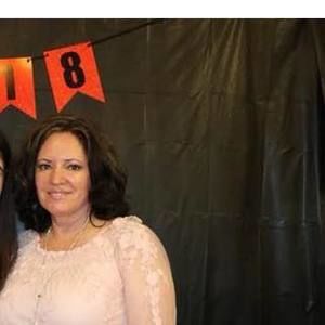 Meet your Posher, Lourdes